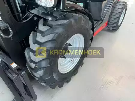 Terénní vysokozdvižný vozík 2024  Manitou MC 30-4 ST5 (13)