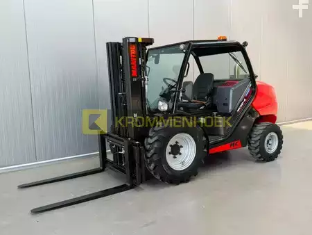 Terénní vysokozdvižný vozík 2024  Manitou MC 30-4 ST5 (2)