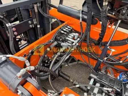 Diesel heftrucks 2018  Doosan D 80 S-7 (19)