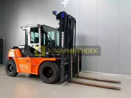 Diesel heftrucks 2018  Doosan D 80 S-7 (5)