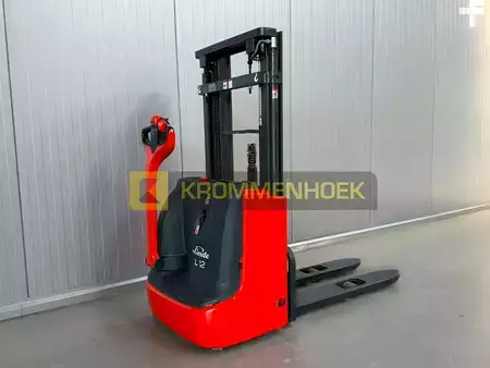 Ruční vysokozdvižný vozík 2008  Linde L 12 (4)