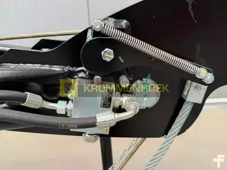 Teleskoptruck fast bom 2024  Manitou PT 1500 (9)