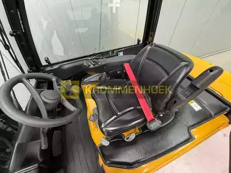 Elektro čtyřkolový VZV 2023  Yale ERP 55 VM (8)