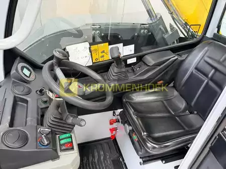 Verreikers (vast) 2021  Wacker TH 412 (8)
