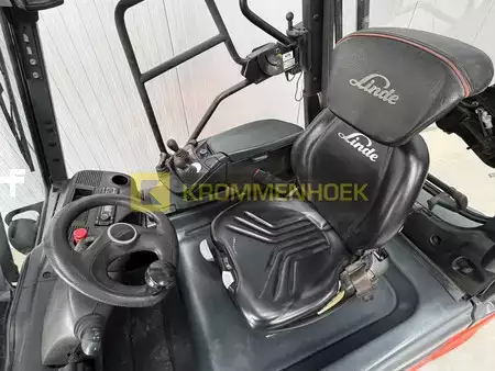 Elektrisk- 4 hjul 2019  Linde E 30 H-600 (8)
