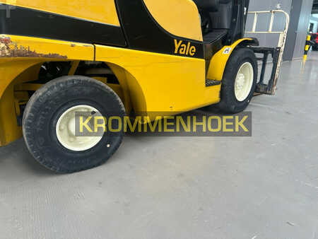 Diesel heftrucks 2014  Yale GDP 35 VX (9)