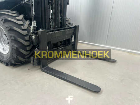 Rough Terrain Forklifts 2022  Manitou M50-4 D ST5 S1 EU (9) 