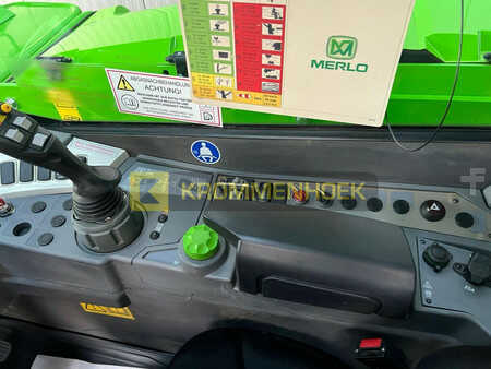 Teleskoplastare Rigid 2021  Merlo P 40.14 PLUS (17)