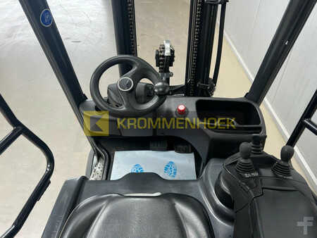 El truck - 4 hjulet 2019  Linde E 18 PH (12)