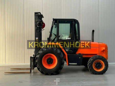 Rough Terrain Forklifts 2014  JCB 930-4 T4 (1)