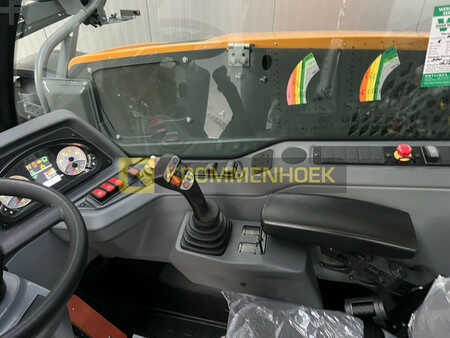 Liebherr T 60-9