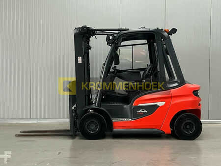 Wózki widłowe diesel 2020  Linde H 25 D (1)