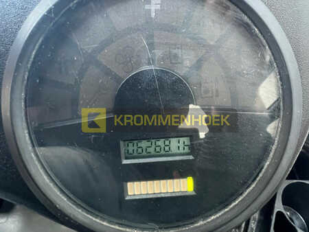 Electric - 4 wheels 2006  Linde E 30 (7)