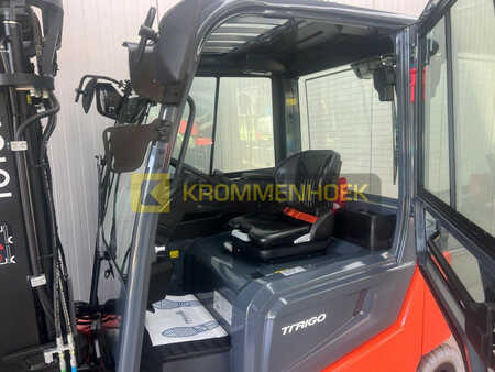 Eléctrica de 4 ruedas 2023  Toyota 9 FBM 25 T (13)