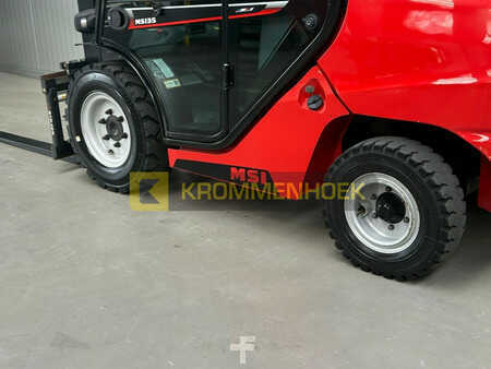 Dieseltruck 2020  Manitou MSI 35 (10)