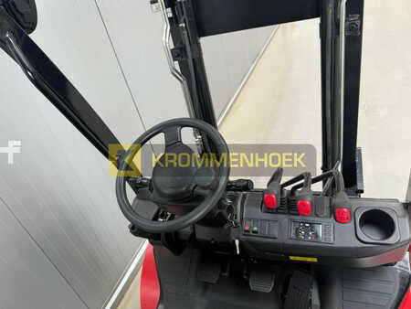 Chariots élévateurs diesel 2024  Manitou MI 30 D (13)