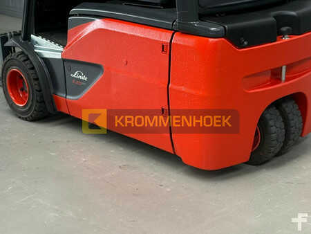 Elektryczne 4-kołowe 2021  Linde E 20 L (10)