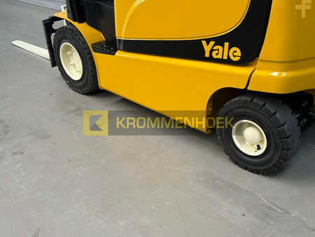 4-wiel elektrische heftrucks 2021  Yale ERP 25 VL (10)