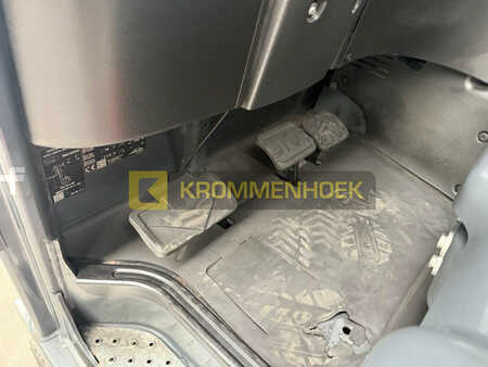 Eléctrico - 4 rodas 2019  Linde E 16 PH-1 (14)