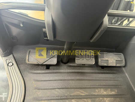 4-wiel elektrische heftrucks 2022  Linde E 30 Demo (13)