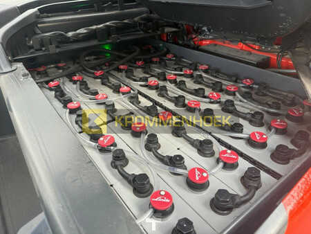 4-wiel elektrische heftrucks 2022  Linde E 30 Demo (15)