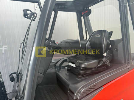 Elektryczne 4-kołowe 2023  Linde E 30 HL-01/600 (10)