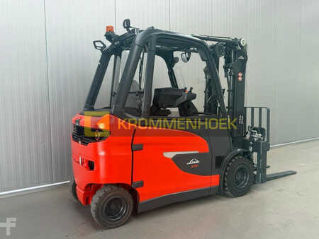 Elektryczne 4-kołowe 2023  Linde E 30 HL-01/600 (4)