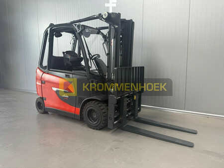 Elektryczne 4-kołowe 2023  Linde E 30 HL-01/600 (6)