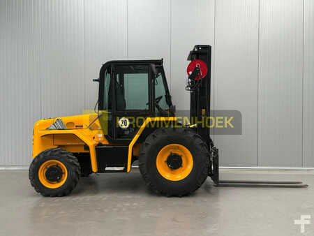 Empilhador todo-terreno 2023  JCB 940 (5)