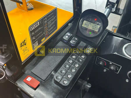 Empilhador todo-terreno 2023  JCB 940 (14)