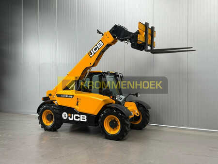 Chariots téléscopiques fixes 2023  JCB 525-60 Agri plus (6)