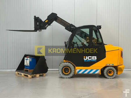 Empilhador telescópico-Fixo 2021  JCB TLT 35-22E Demo (1)