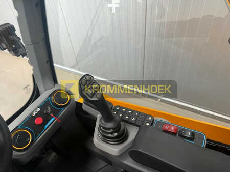 Empilhador telescópico-Fixo 2021  JCB TLT 35-22E Demo (17)