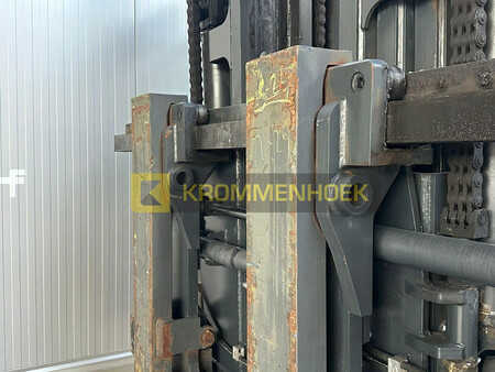 Dieseltrukki 2020  Kalmar DCG 180-12 (12)