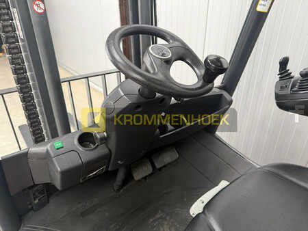 LPG VZV 2019  Linde H 40 T-02 (13)