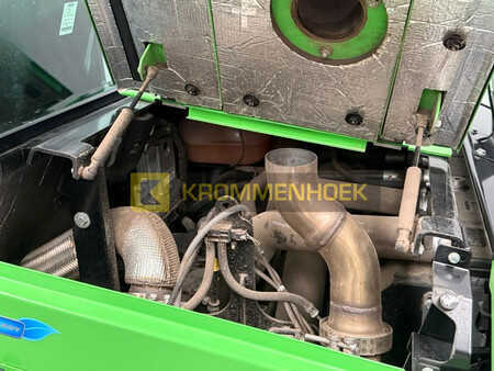 Maastotrukki 2024  Manitou M30-4 (17)