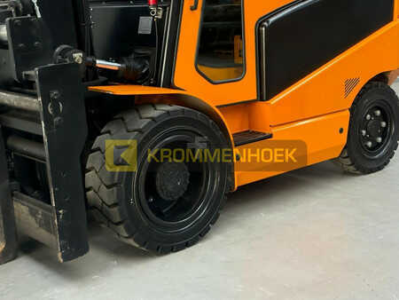 Elektro 4 Rad 2019  HC (Hangcha) CPD80J 8000 kg elektro | Vol opties (13)
