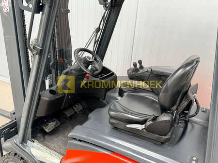 Chariots électriques à 4 roues 2020  Linde E 20 PL (13)