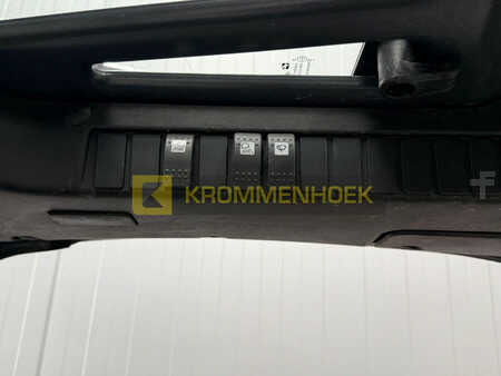 Chariots électriques à 4 roues 2020  Linde E 20 PL (16)