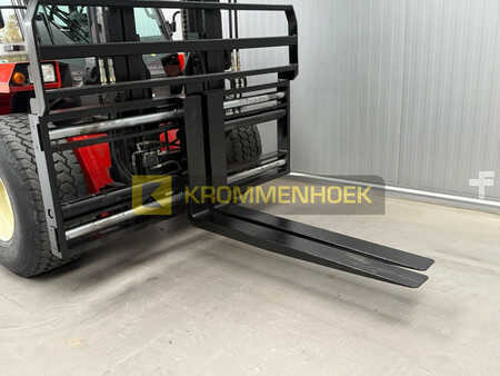 Wózek terenowy 2004  Manitou MC 70 T (10)