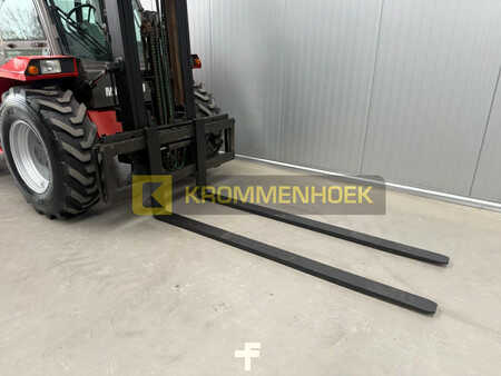 Maastotrukki 2008  Manitou M 30-4 (9)