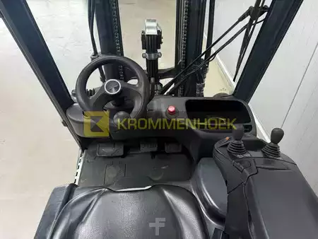 Elektromos 4 kerekű 2018  Linde E 16 Li-on (12)