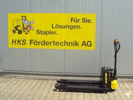 Electric Pallet Trucks 2022  Hyster PC1.5 (1)