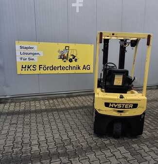 Elektro tříkolové VZV 2017  Hyster A1.5XNT (3)