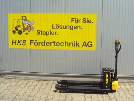 Electric Pallet Trucks 2022  Hyster PC1.5 (1) 