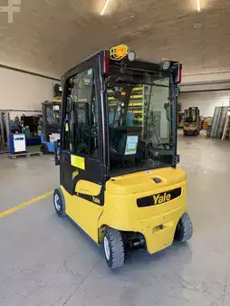 Elektro čtyřkolový VZV 2017  Yale ERP18VF (4)