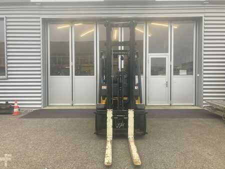 Dieselový VZV 2018  Yale GDP35VX (2)