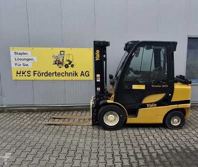 Carretilla elevadora diésel 2018  Yale GDP30VX (3)