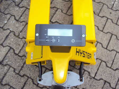 Transpaleta con pesadora incorporada 2024  Hyster 1100 (3)