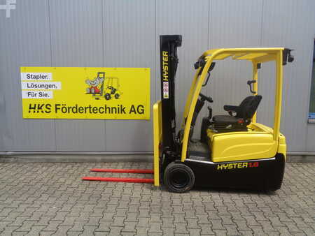 3-wiel elektrische heftrucks 2019  Hyster 7958 (1)